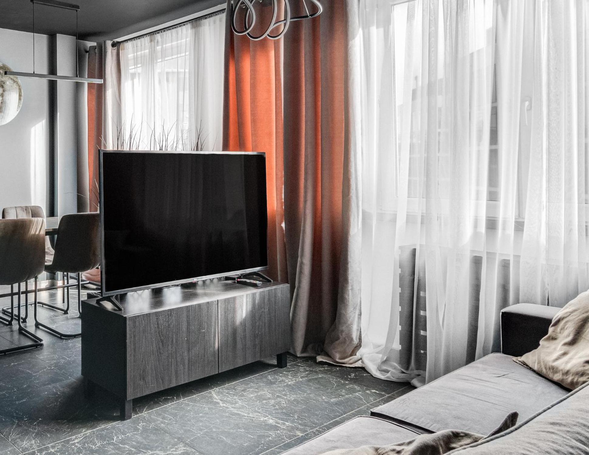 Blacknight Apartment - Self Check-In 24H วรอตซวาฟ ภายนอก รูปภาพ