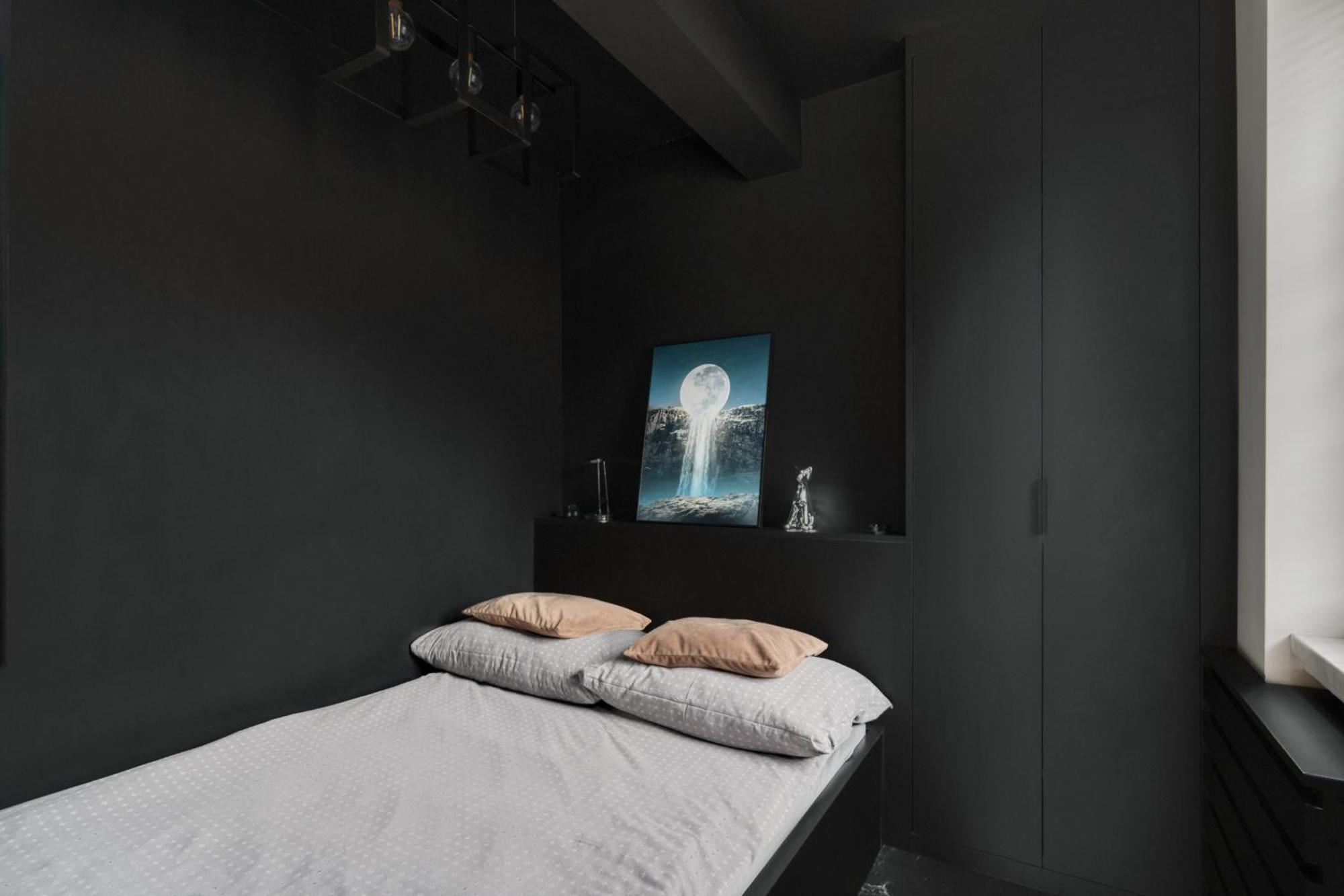 Blacknight Apartment - Self Check-In 24H วรอตซวาฟ ภายนอก รูปภาพ